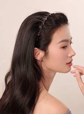 奇美拉蓬松高颅顶长齿发箍女