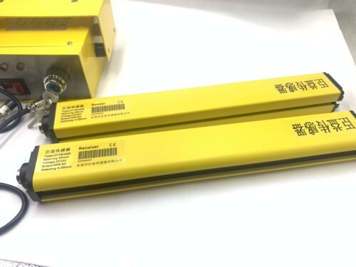 臣益CY1N 冲床红外线保护器 安全光栅光幕传感器 外置金属控制器 - 图0