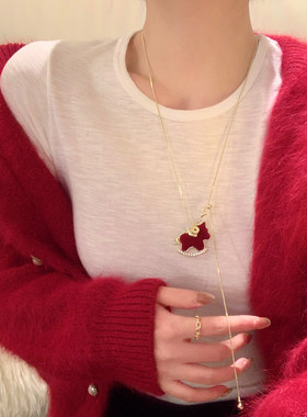 红色木马时尚简约项链女