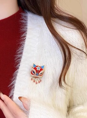 新年红色国潮醒狮胸针