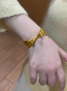 在逃公主沙金手镯蝴蝶结