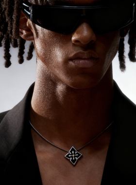 YURITAN黑釉十字星芒防过敏项链