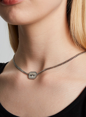 此沙同款YURITAN方牌星芒项链