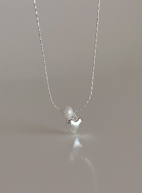 珍珠金属爱心吊坠项链女韩国小众复古个性百搭简约气质颈链锁骨链