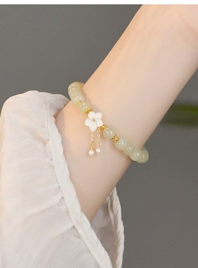 新款网红和田玉清新甜美桃花朵流苏手链女国风新中式手饰闺蜜礼物