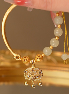 【金玉满堂】天然和田玉平安锁绣