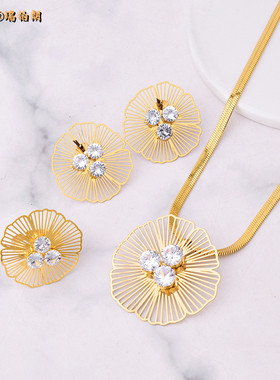 爆款欧美幸运草项链 钛钢镂空耳钉戒指彩色钻套装 necklace set