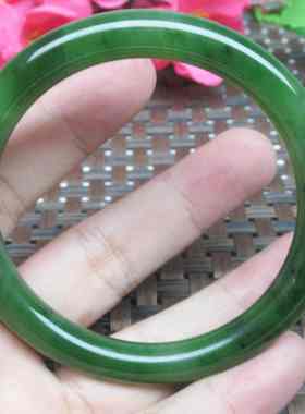 鉴定证书端庄大气天然和田玉