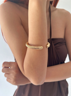 atmshop复古时髦金色麻花缠绕c形开口手环辣妹高级简约手镯臂环