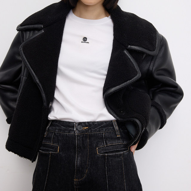 LARCHY2024 winter round neck contrast wool top