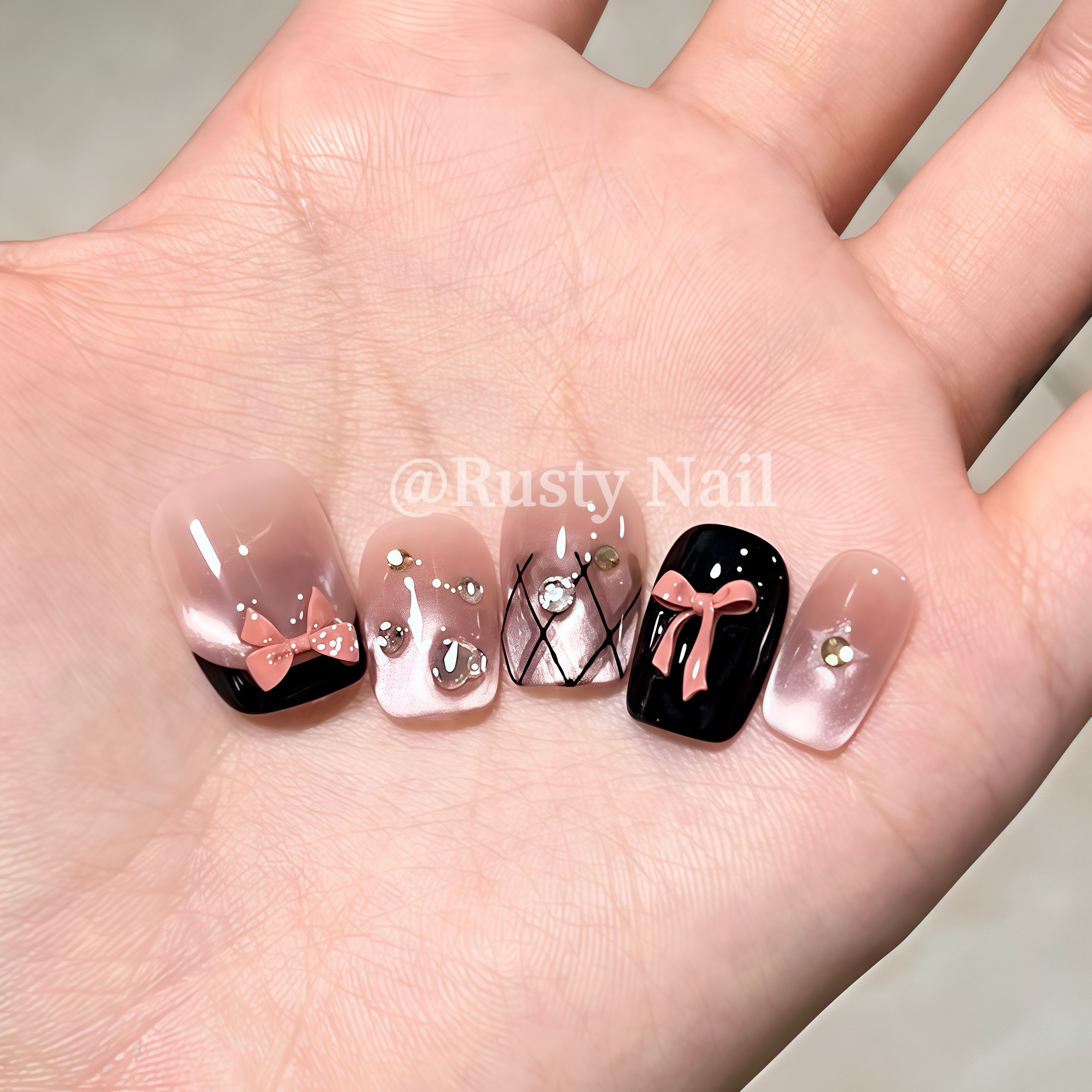 【现货】千禧辣妹法式蝴蝶结猫眼纯手工穿戴甲高级感显白美甲贴片,淘宝优惠券,粉丝福利购,淘宝优惠卷