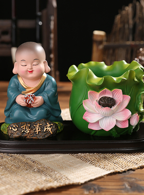 摆设小和尚办公室笔筒创意摆件