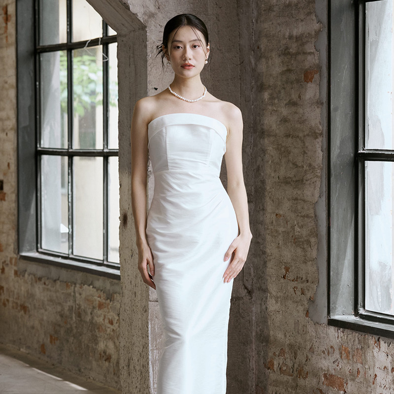 之既抹胸晨袍白色绸缎礼服领证白裙个性连衣裙可拆卸蝴蝶结订婚用,淘宝优惠券,粉丝福利购,淘宝优惠卷