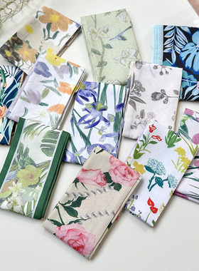 Knitted scarf, women's triangle scarf, warm scarf