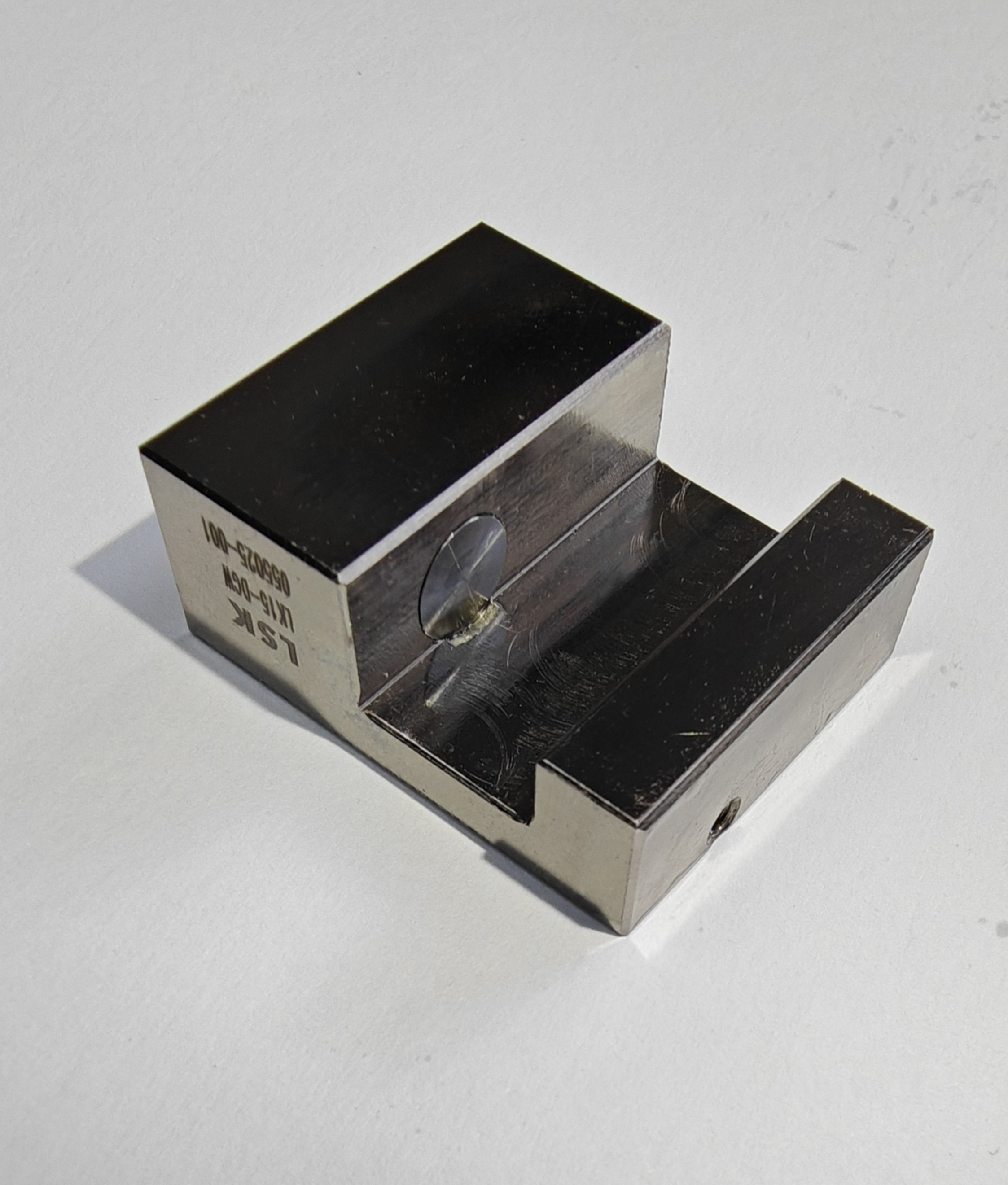 微型单缸导轨钳制器气动锁夹具常开常闭微型导轨夹紧装置夾持钳,淘宝优惠券,粉丝福利购,淘宝优惠卷