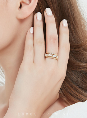 誓蓝轻奢小众精致纯银天然贝母白蝶复古设计搭配套装叠戴戒指女
