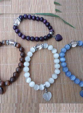 加坠猫眼石送女朋友心形手链