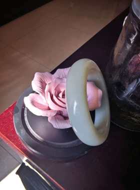 新疆和田玉青白天青色油润细腻胖轮胎