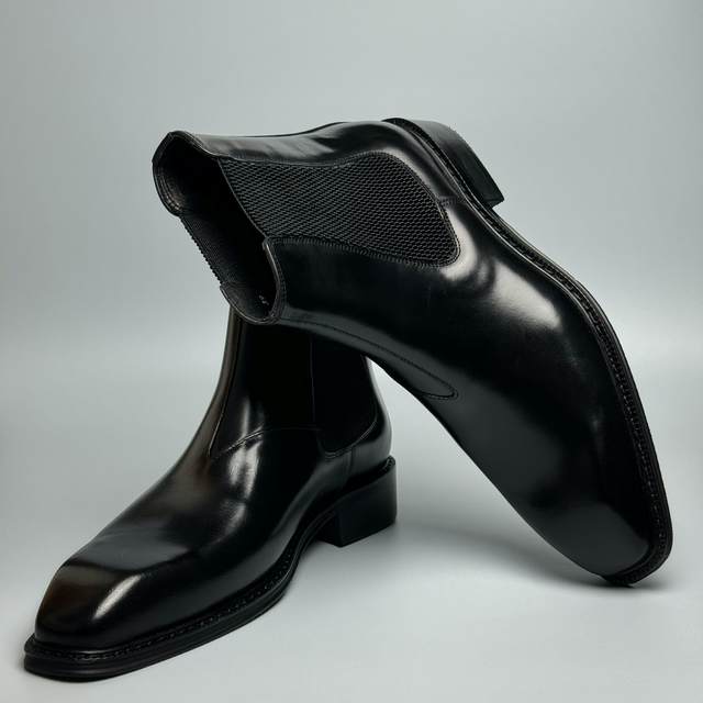 Swisscardin Chelsea boots toe layer pigskin British