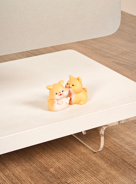 动物电脑桌面显示器装饰摆件办公室工位屏幕可爱小狗玩偶解压饰品