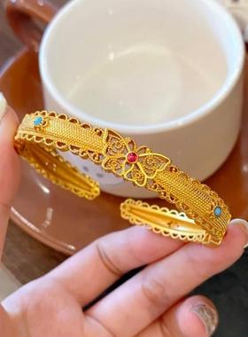 珐琅花丝蝴蝶沙金开口手镯女镂空黄金色金手串店同款久不掉色手环