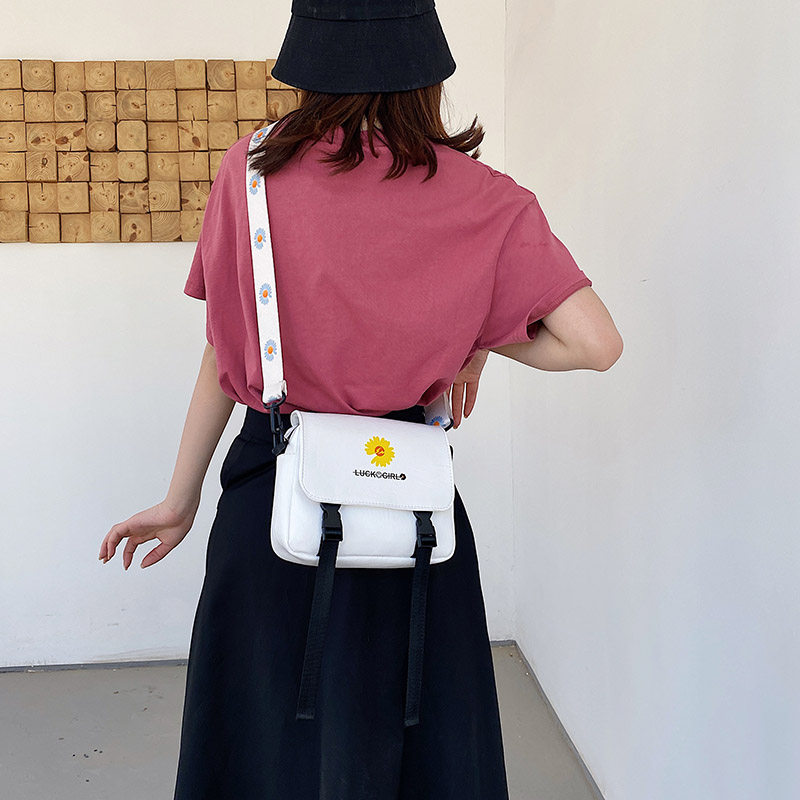 小雏菊休闲包黑色酷个性ins斜挎包 佰利老人箱包女士包袋