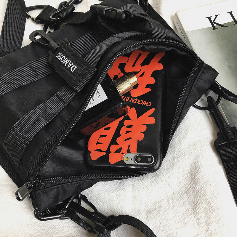 日系工装马甲包斜挎包 佰利老人箱包女士包袋