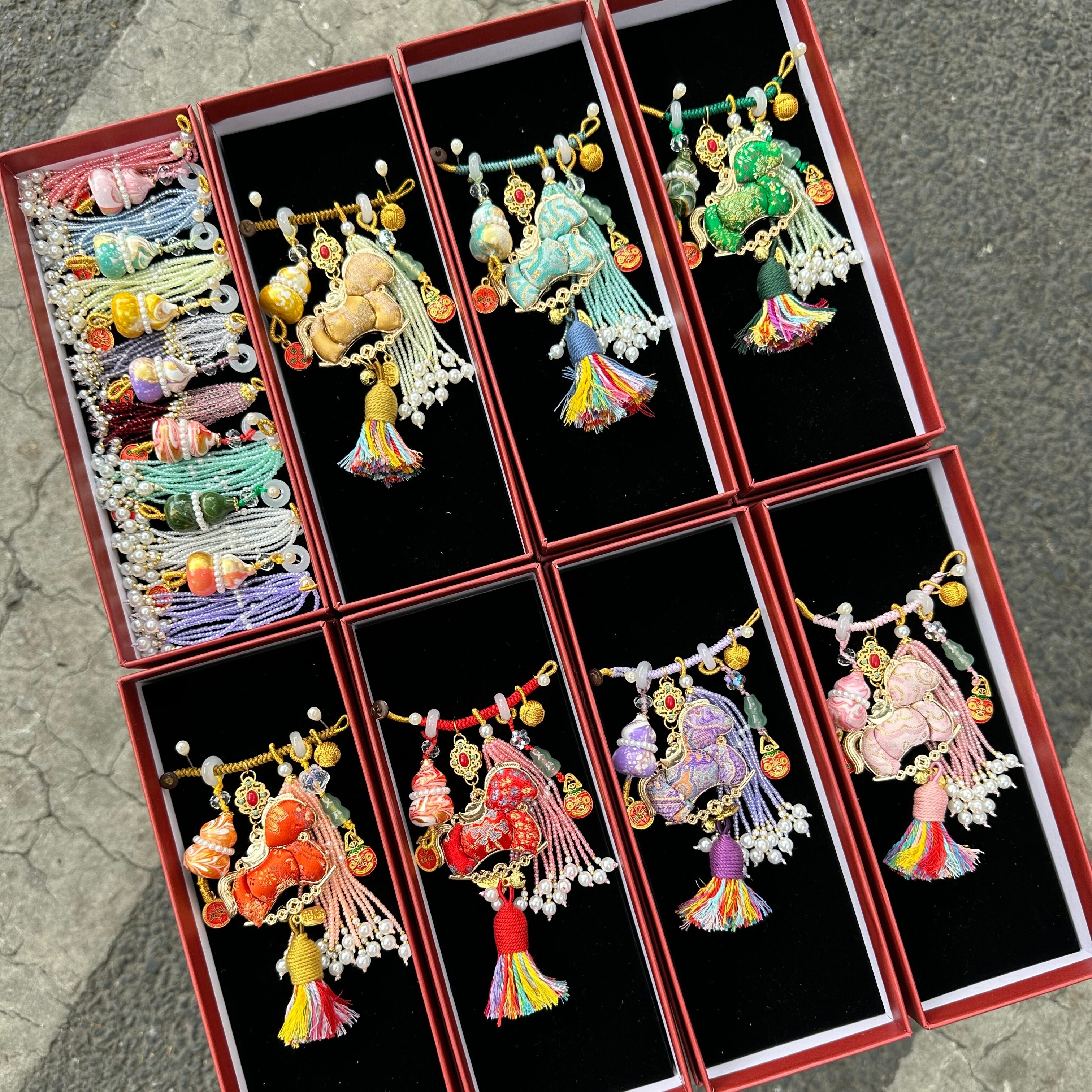 【成品】马上有钱纯手工宋锦小马挂件/包挂/车挂双面马年饰品吊坠,淘宝优惠券,粉丝福利购,淘宝优惠卷