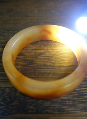 10064号 新疆克拉玛依金丝玉轮胎手镯 圈口61mm