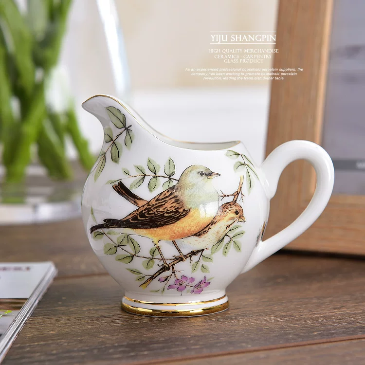 Fashionable creative coffee high-end set, ceramic red (black) tea, tea cup