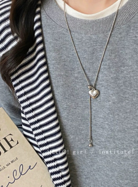 简约不掉色爱心吊坠项链女钛钢抽拉式长款秋冬毛衣链轻奢小众配饰