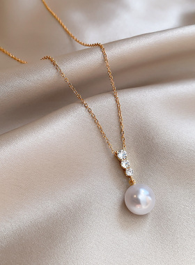 轻奢小众感简约单颗珍珠吊坠项链女精致微镶锆石钛钢锁骨链