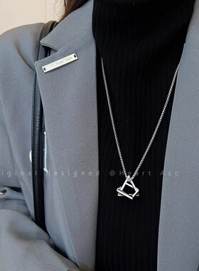 银色钛钢三角长款吊坠项链女嘻哈百搭卫衣链配饰潮牌不掉色毛衣链