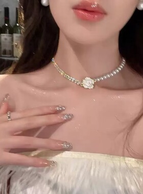 钛钢不掉色小蛮腰轻奢项链女夏网红小众设计感配饰锁骨链吊坠小众