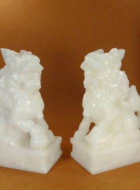 天然阿富汗白玉麒麟摆件