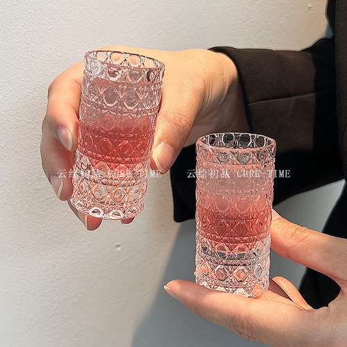 新款轻奢小酒杯浮雕加厚玻璃白酒杯酒盅小号家用一口杯烈酒宝石纹 - 图2
