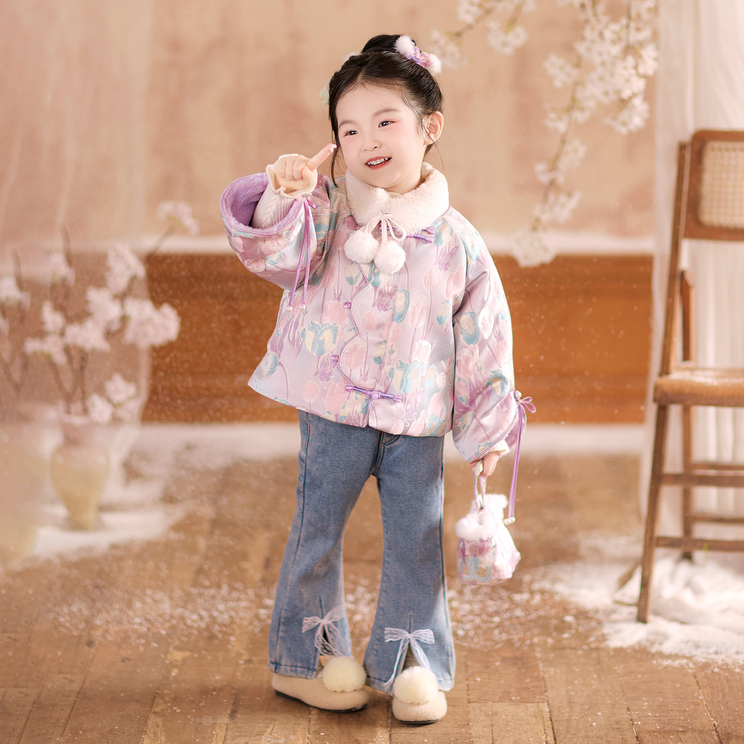 汉服女童2025秋冬儿童新中式国风仙气两面穿加厚短款外套裤子套装,淘宝优惠券,粉丝福利购,淘宝优惠卷