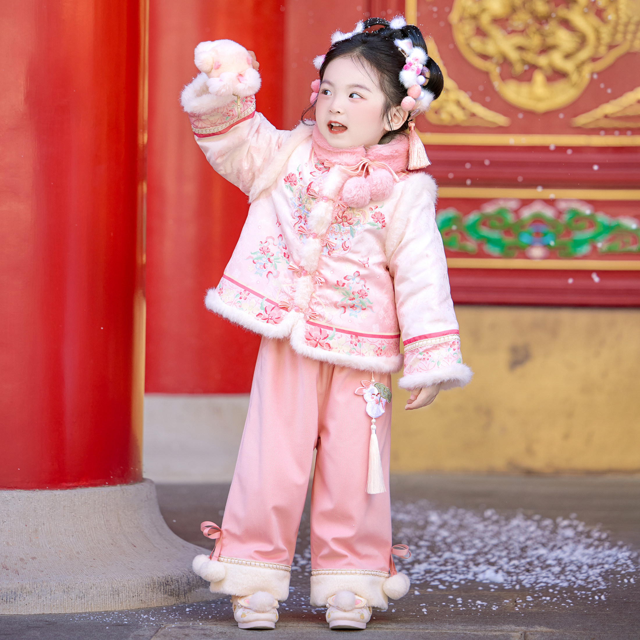 汉服女童2025冬款儿童新中式国风加绒裤子套装小女孩仙气拜年服,淘宝优惠券,粉丝福利购,淘宝优惠卷