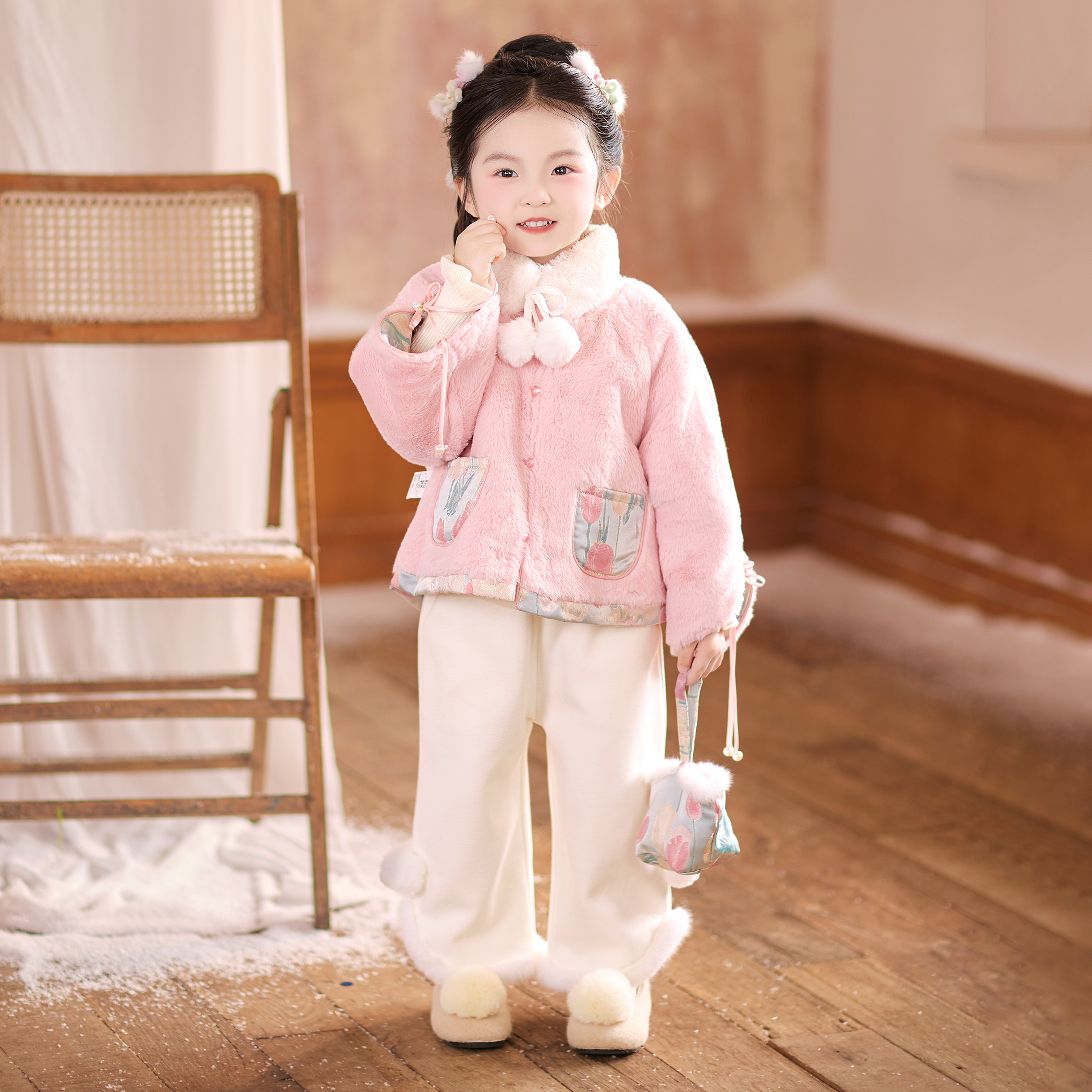 汉服女童2025秋冬儿童新中式国风仙气两面穿加厚短款外套裤子套装,淘宝优惠券,粉丝福利购,淘宝优惠卷