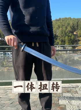 龙泉刀剑一体锻打高锰钢牛尾刀剑户外防身冷兵器收藏摆件未开刃