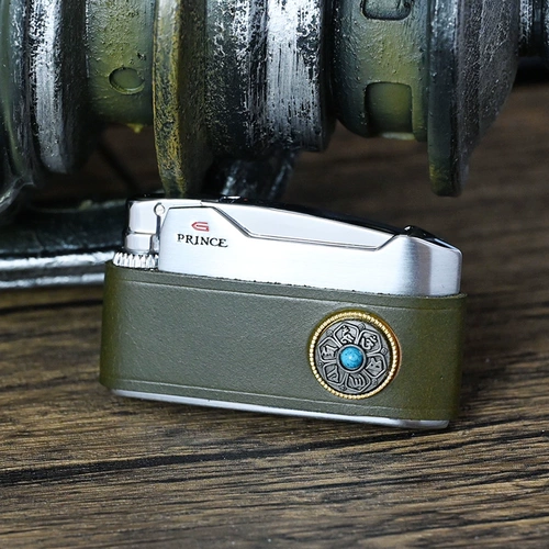 Новый продукт японский принц/принц ретро -колесный газ более легкая кожа шесть -характер мантра, чтобы подать мужчинам подарки