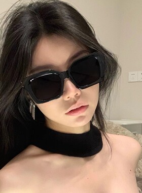 保罗雷朋官网复古方形女士墨镜大牌款黑色高级感素颜时尚港风防紫