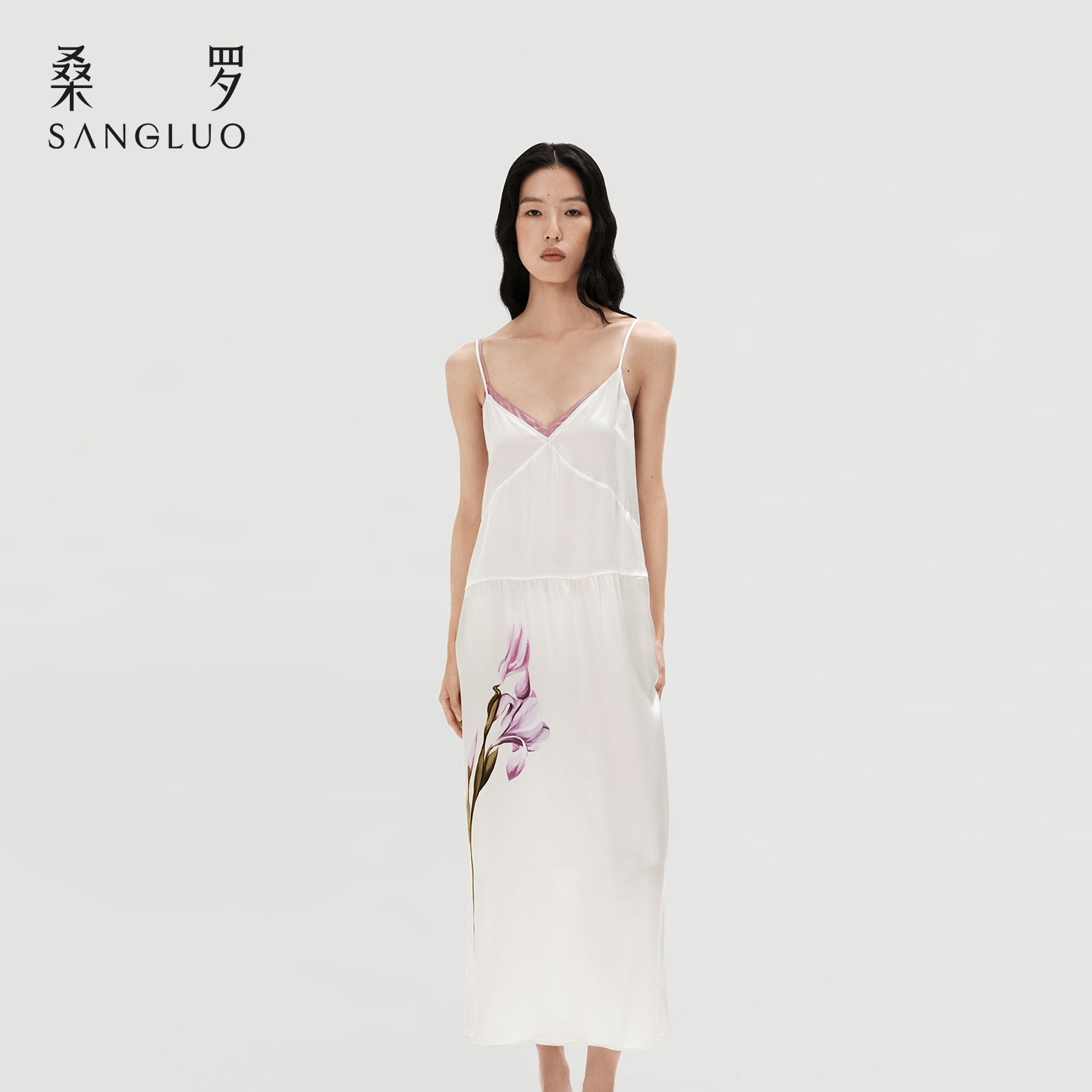 东方鸢尾』桑罗假两件V领真丝吊带裙100%桑蚕丝女真丝睡裙可外穿,淘宝优惠券,粉丝福利购,淘宝优惠卷