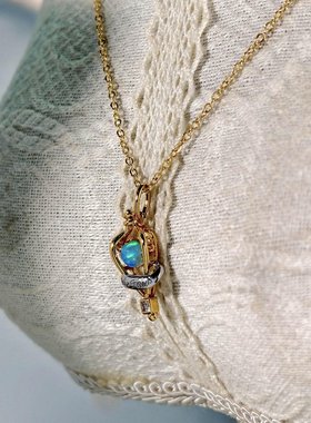 小巧个性欧泊镶嵌福灵剂项链