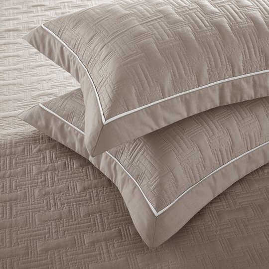 纯棉春秋夹棉枕套一对装网红60S纯色全棉高端酒店加厚新款枕芯套