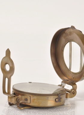 摄影师布景道具欧式古典加勒比海盗式纯黄铜复古指南针摆件收藏品