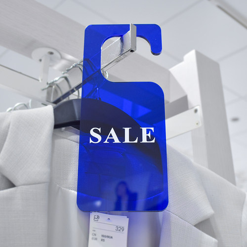 INS服装店衣服新款挂牌 女装上新吊牌亚克力新品上市促销牌定制 - 图0