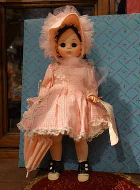 西洋古董70年代大号亚历山大娃娃带手牌原盒睡美人等35cm高