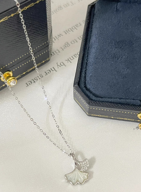 三生有幸银杏叶纯银贝母项链女轻奢小众高级感锁骨链2025新款颈链