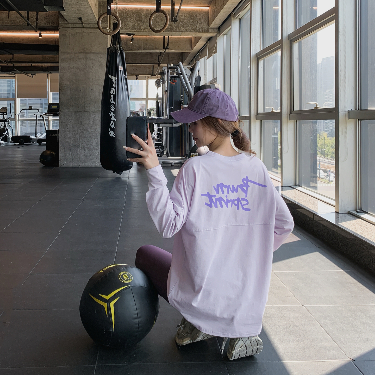 后背字母运动T恤女显瘦宽松大码胖mm瑜伽服速干跑步健身服遮屁股 - 图2